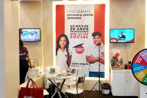 Foto do stand do isbet no conarh 2024